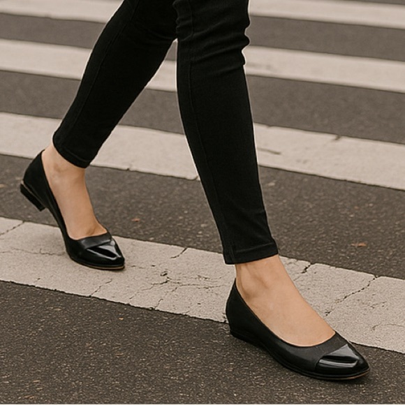 DV by Dolce Vita Malanie Black Vegan Leather Cap-Toe Flats Women’s Size 7 NWT - Picture 1 of 11